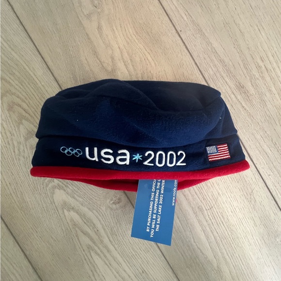 ROOTS 2002 Official Team USA Beanie Salt Lake Winter Games Fleece Beanie Hat NWT - Picture 2 of 6